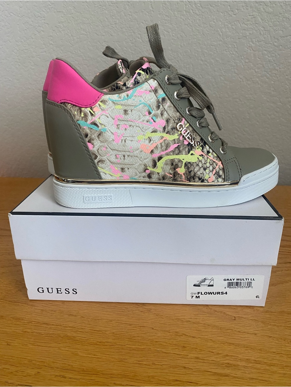 Guess multi colored shoes